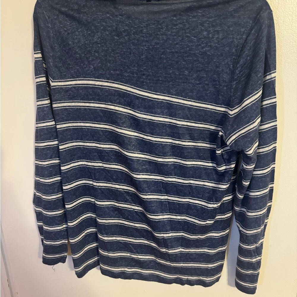 Navy and white striped Vince linen top. - Picture 4 of 4